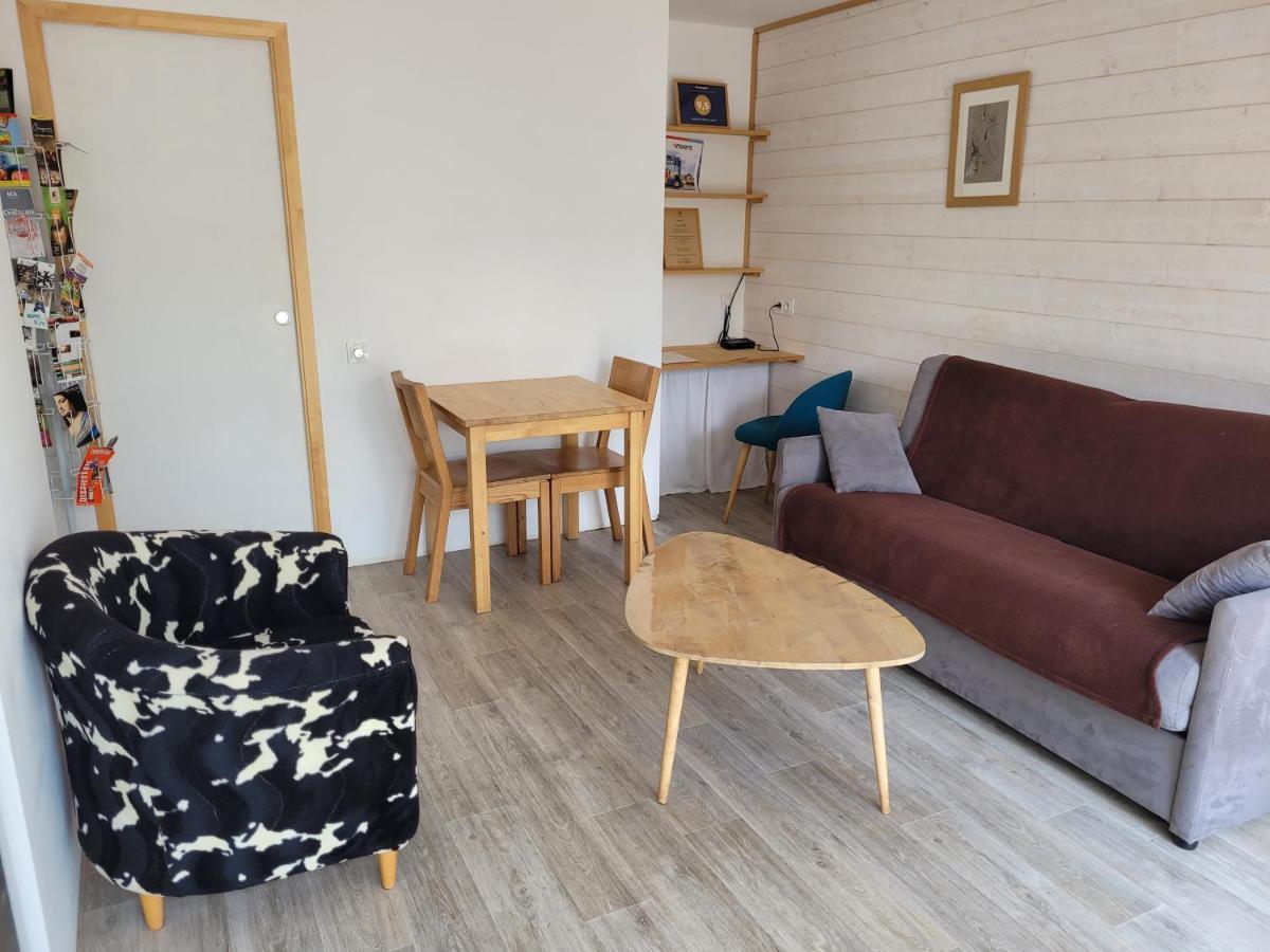 Angers Green Lodge 外观 照片